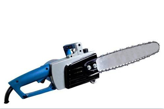 15 แอมป์ Self Sharpening Electric Chainsaw Garden เครื่องมือไฟฟ้า 18 นิ้ว