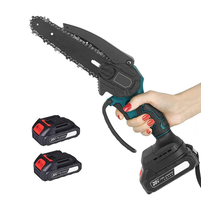 550W 12m/S เลื่อยยนต์ไร้สายแบบพกพาแบบใช้มือถือพร้อมแบตเตอรี่และอุปกรณ์ชาร์จ